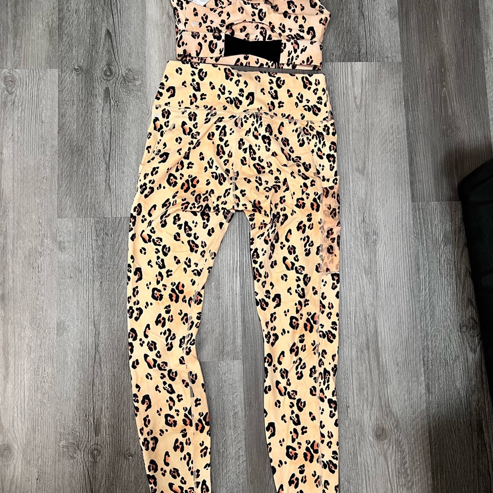 Fabletics Workout Outfit - image 2